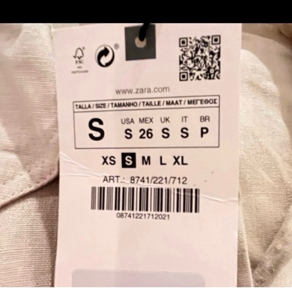 NWT-ZARA- BELTED LINEN BLEND SHORTS JUMPSUIT/ ROMPER. Size: small - Picture 11 of 12